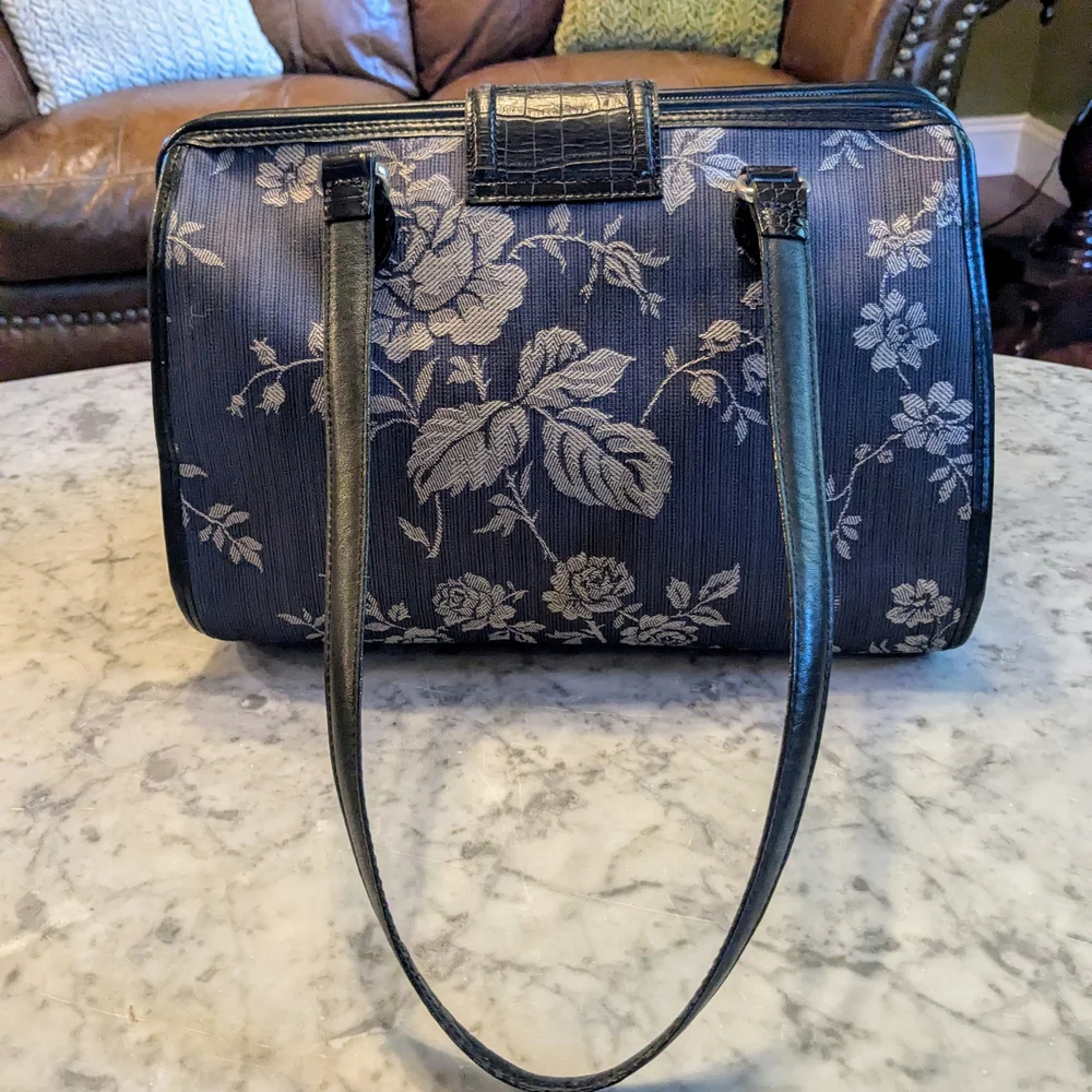 Brighton Vintage Blue Rose Tapestry & Leather Handbag EUC - Picture 4 of 9